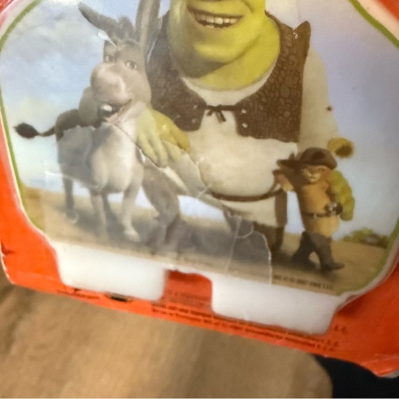 SHREK THE THIRD Party Cake Candle - Picture 4 of 5